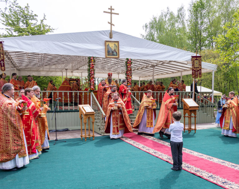 Богослужение на Бутовском полигоне