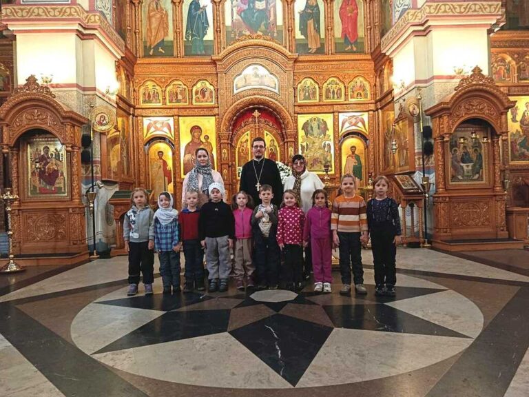 Воспитанники детского сада посетили Преображенский собор города Люберцы