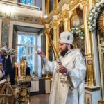 Архиерейское богослужение в Успенском храме села Жилино в родительскую субботу