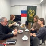 Беседа с сотрудниками и посетителями Центра поддержки участников СВО и их семей