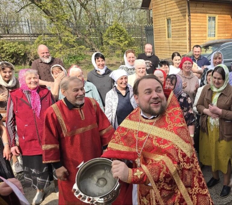 Престольный праздник в храме великомученика Георгия Победоносца в деревне Машково